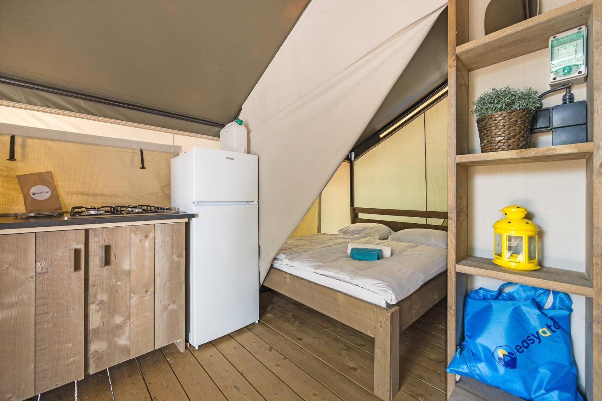 Easyatent Safari Tent Park Umago Camera foto